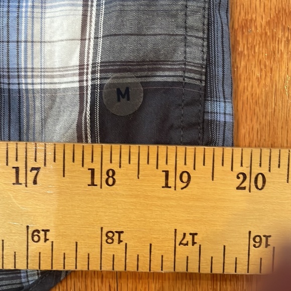 American Eagle Outfitters Vintage Fit Snap Down Shirt Long Sleeve NWT Medium - Picture 11 of 11